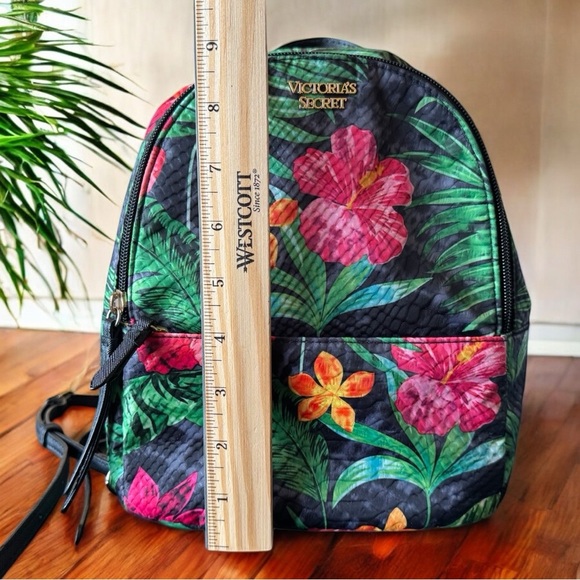 Victoria’s Secret Tropical Floral Mini Backpack - Picture 5 of 11